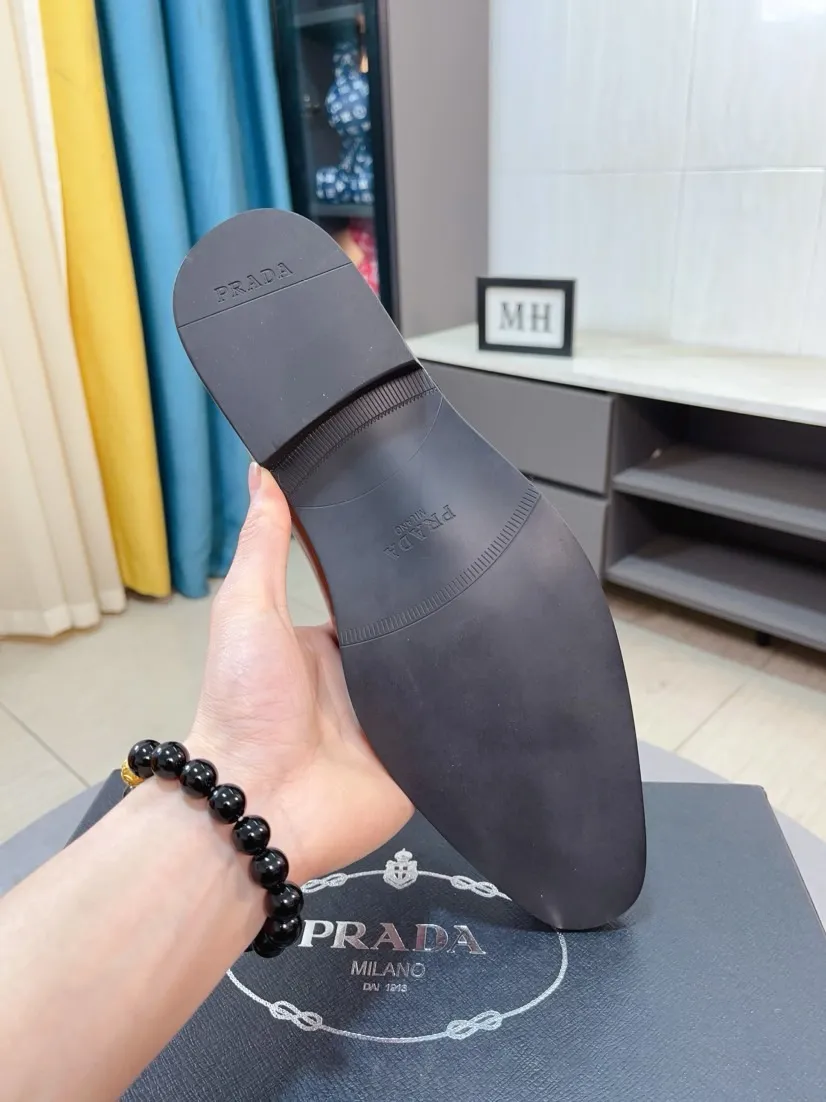 Men's shoes 💰560🌹🌹[Prada leather shoes] Top purchasing agency Original imported Italian custom-made cowhide leather surface, ➕Fully imported water-dyed breathable cowhide lining, original factory special molded sole, super comfortable, size: 38-44